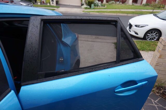 Mazda 3 Hatchback 2nd Generation Car Rear Window Snap Shades (BL; 2009 ...
