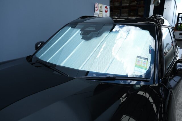 MINI Countryman 3rd Generation Front Windscreen Sun Snap Shades (U25 ...