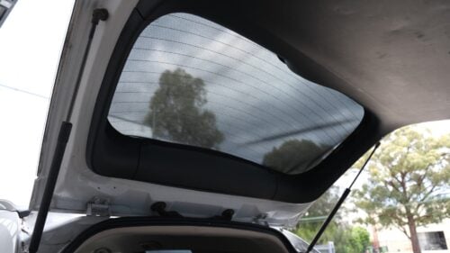 Mitsubishi Outlander 3rd Generation Rear Windscreen Shade (2012-2021) - Image 3