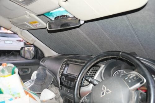 Mitsubishi Triton/L200/Strada 5th Generation | FIAT Fullback | RAM 1200 Front Windscreen Sun Shade (2015-2024) - Image 3