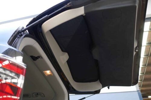 Nissan Patrol/Armada 6th Generation (Y62; 2010-Present) | Infiniti QX56/QX80 2nd Generation Rear Windscreen Shade (With Rear View Monitor) (2010-2024) - Image 2