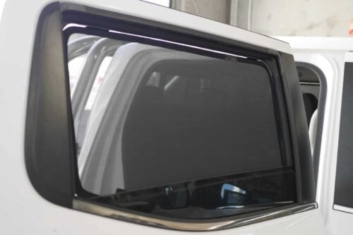 Nissan Navara/NP300 3rd Generation | Mercedes-Benz X-Class | Renault Alaskan Car Rear Window Shades (D23; 2014-Present)* - Image 4