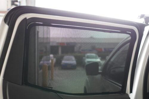 Nissan Navara/NP300 3rd Generation | Mercedes-Benz X-Class | Renault Alaskan Car Rear Window Shades (D23; 2014-Present)* - Image 2