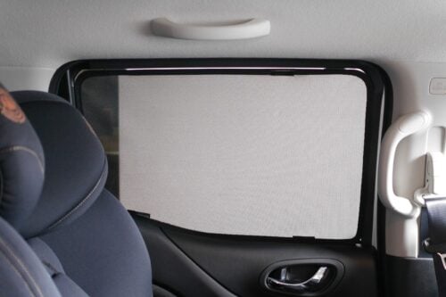 Nissan Navara/NP300 3rd Generation | Mercedes-Benz X-Class | Renault Alaskan Car Rear Window Shades (D23; 2014-Present)* - Image 3