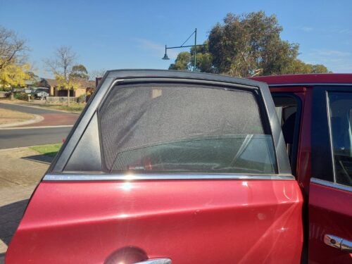 Nissan Pulsar/Sylphy/Sentra Sedan Car Rear Window Shades (B17; 2013-2017) - Image 3