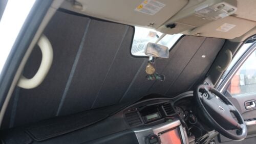 Nissan Patrol 5th Generation Front Windscreen Sun Shade (Y61; 1997-2016) - Image 3