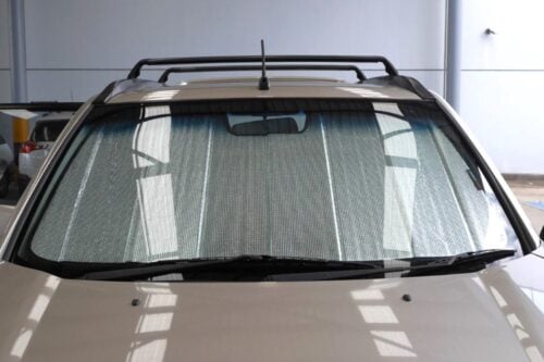 Nissan X-Trail 1st Generation Front Windscreen Sun Shade (T30; 2000-2007) - Image 2