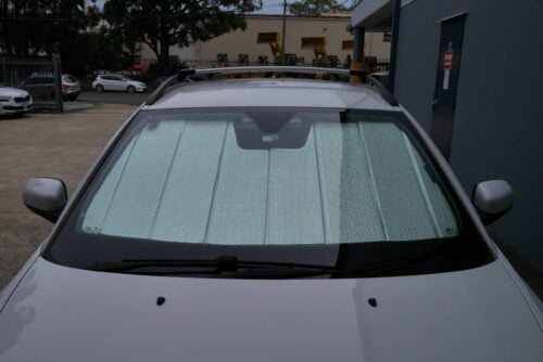 Volvo V50/S40 Front Windscreen Sun Shade (2004-2012) - Image 3