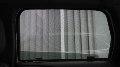 Porsche Cayenne 2nd Generation Car Rear Window Shades (2010-2017)* - Image 4