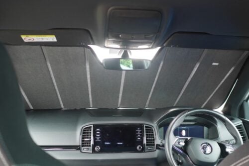Skoda Karoq Front Windscreen Sun Shade (2017-Present) - Image 3