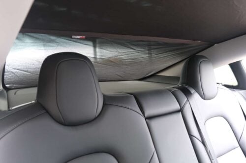 Tesla Model 3 Rear Windscreen Shade (2 Pieces) (2017-Present) - Image 4