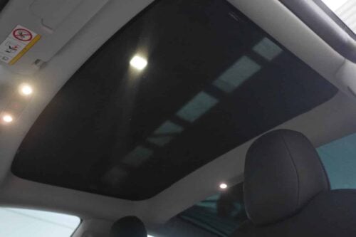 Tesla Model 3 Panoramic Glass Shade (1 Piece) (2017-2023)* - Image 2
