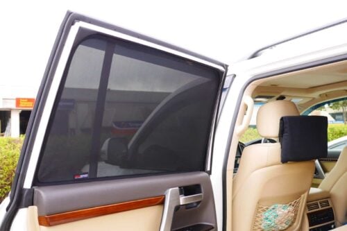 Toyota LandCruiser 200 Series | Lexus LX Car Rear Window Shades (J200; 2007-2021) - Image 4