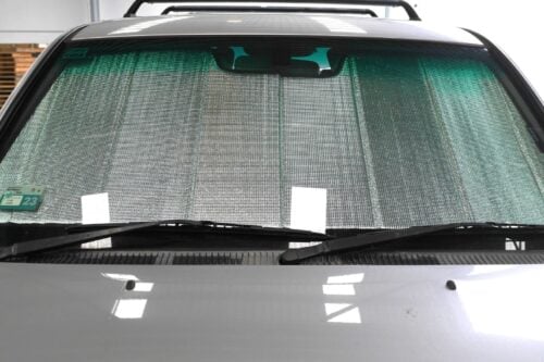 Toyota LandCruiser 100/105 Series | Lexus LX Front Windscreen Sun Shade (J100/J105; 1998-2007) - Image 2