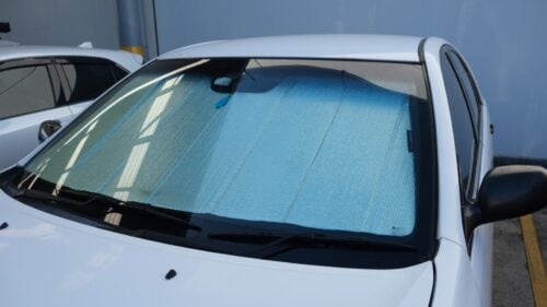 Toyota Camry | Daihatsu Altis Front Windscreen Sun Shade (XV30; 2001-2006) - Image 3