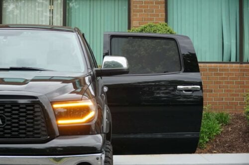 Toyota Tundra CrewMax 2nd Generation Car Rear Window Shades (XK50; 2007-2021) - Image 4