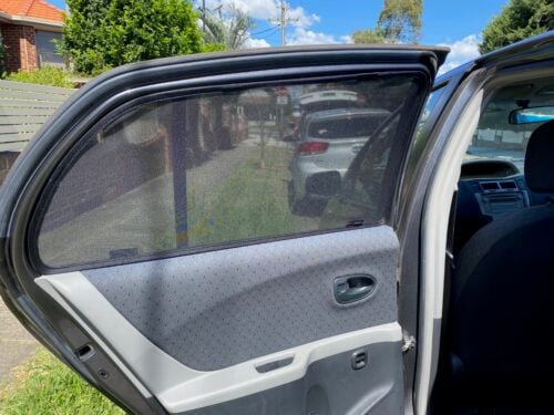 Toyota Yaris/Vitz Hatchback 2nd Generation Car Rear Window Shades (XP90; 2006-2011) - Image 3