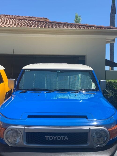 Toyota FJ Cruiser Front Windscreen Sun Shade (2006-2022) - Image 4