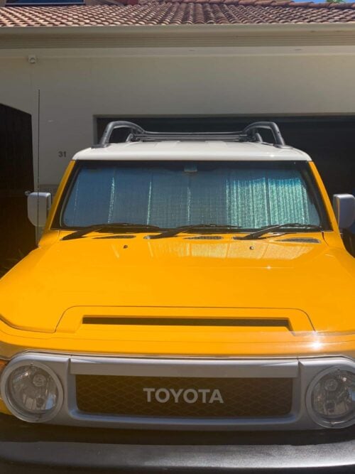 Toyota FJ Cruiser Front Windscreen Sun Shade (2006-2022) - Image 2