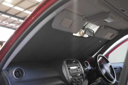 Toyota RAV4 2nd Generation Front Windscreen Sun Shade (XA20; 2001-2005) - Image 3