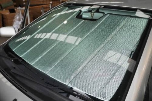 Toyota Corolla Hatchback/Sedan/Wagon 9th Generation Front Windscreen Sun Snap Shades (E120- E130; 2000-2007) - Image 4