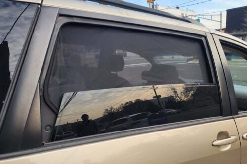Toyota Sienna 2nd Generation Car Rear Window Shades (XL20; 2003-2010) - Image 4