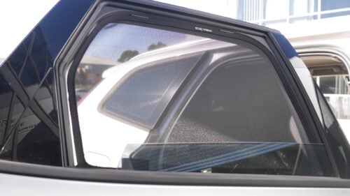 Volvo XC60 2nd Generation Car Rear Window Shades (2017-Present)* - Image 4