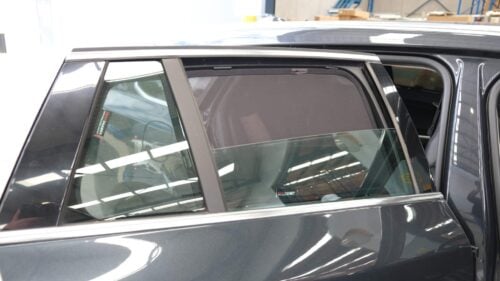 Volvo V60 1st Generation Car Rear Window Shades (2011-2018)* - Image 3