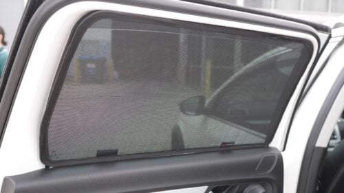 Volkswagen Passat Wagon Car Rear Window Shades (B6/B7; 2005-2015) - Image 2