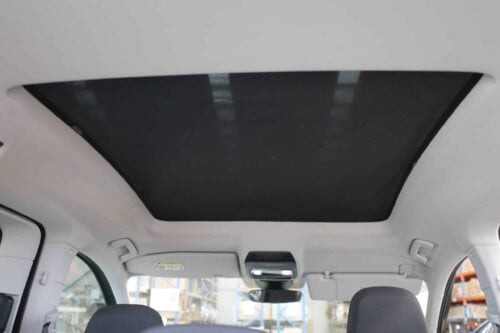 Volkswagen Caddy Maxi 4th Generation Panoramic Glass Shade (Typ SB; 2020-Present) - Image 3