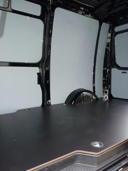 Iveco Daily Floor - Image 2