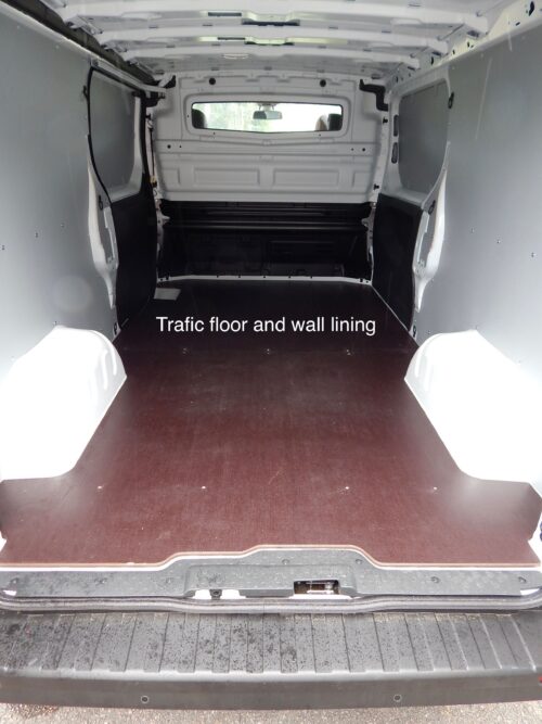 Renault Trafic X82/Mitubishi Express (LWB dual door) - Floor