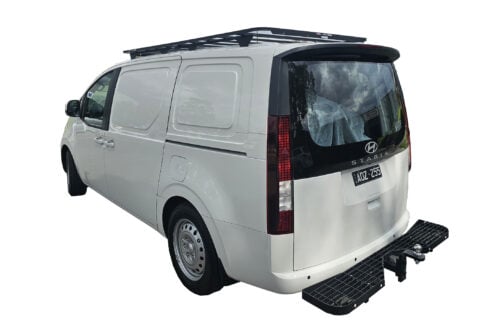 Hyundai Staria Van (06/21 - Current) Commercial Max Platform - Image 5