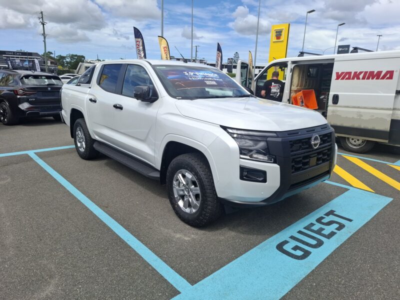 Nissan Navara D27 Dual Cab 4dr 2026-2026 | TrimHD Crossbar With SkyLine Mount