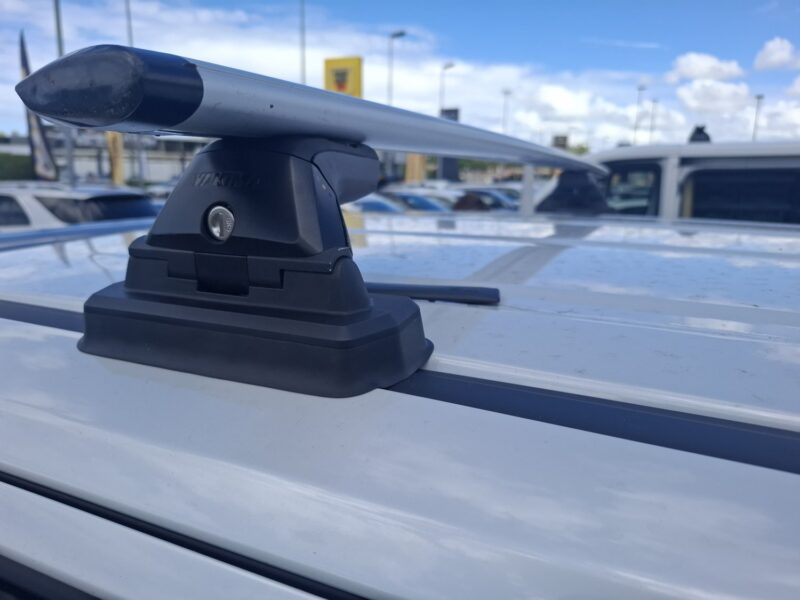 Nissan Navara D27 Dual Cab 4dr 2026-2026 | TrimHD Crossbar With SkyLine Mount