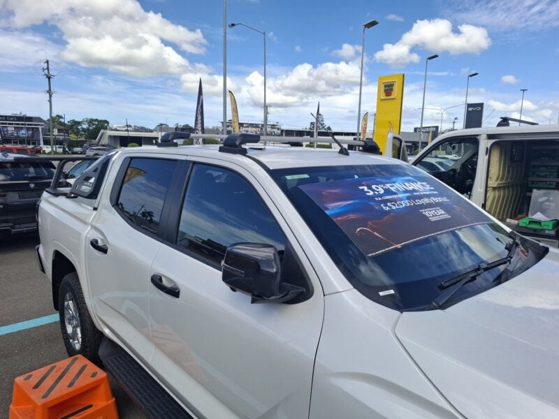 Nissan Navara D27 Dual Cab 4dr 2026-2026 | JetStream FX Crossbar With SkyLine FX Mount