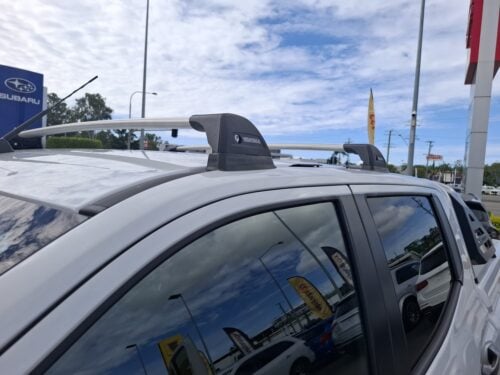 Nissan Navara D27 Dual Cab 4dr 2026-2026 | TrimHD Crossbar With Aero TrimHD Mount
