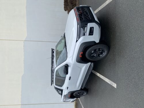 Nissan Navara D27 Dual Cab 4dr 2026-2026 | RuggedLine