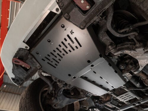 High Performance X700 UVP Underbody Guards to suit Toyota LandCruiser LC200 - Image 3