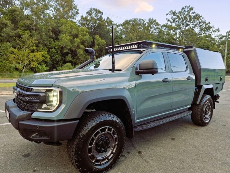 Ford Ranger Super Duty Double Cab 4dr 2025-2026 | RuggedLine